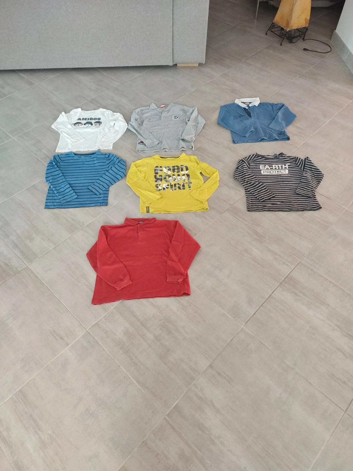 Lot de t-shirts manches longues garçon 8 ans
